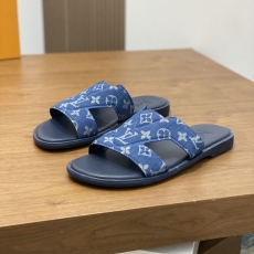 Louis Vuitton Slippers